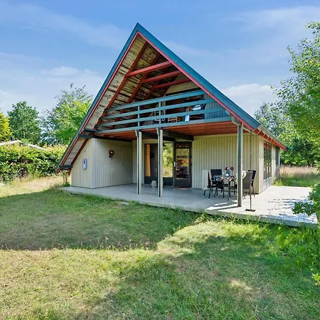 Authentic And Cosy On A Large Natural Plot Close To The Child-friendly Bonnerup And The Charming Fishing Harbour Casa vacanze *