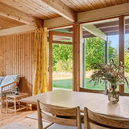 Authentic And Cosy On A Large Natural Plot Close To The Child-friendly Bonnerup And The Charming Fishing Harbour Glesborg